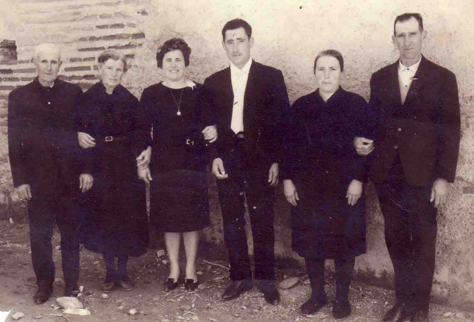 Los novios y los padres de los novios